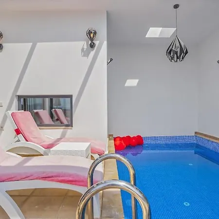 Gozalak / Kalkan Villa *